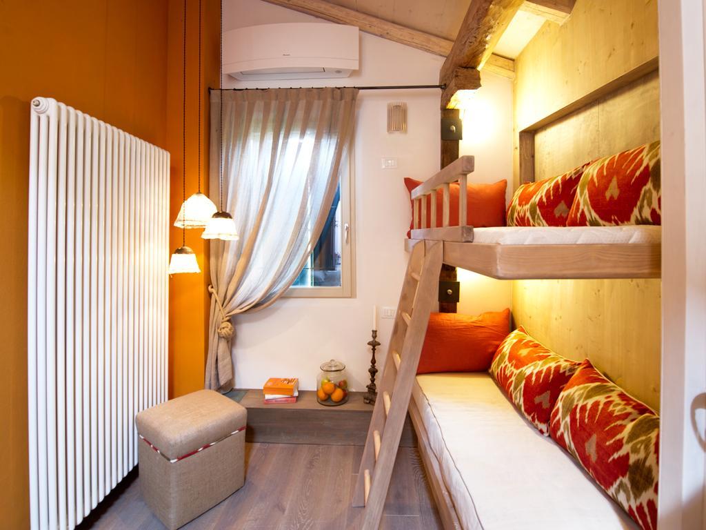 Casa Fluo Relais Guest House Bologna Phòng bức ảnh